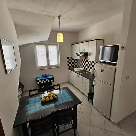 In With Sea View, Balcony, Air Conditioning, W-lan 5067-2 Apartmán